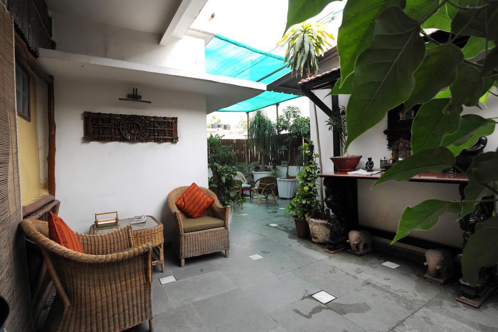 Master Bed And Breakfast New Delhi Exterior photo